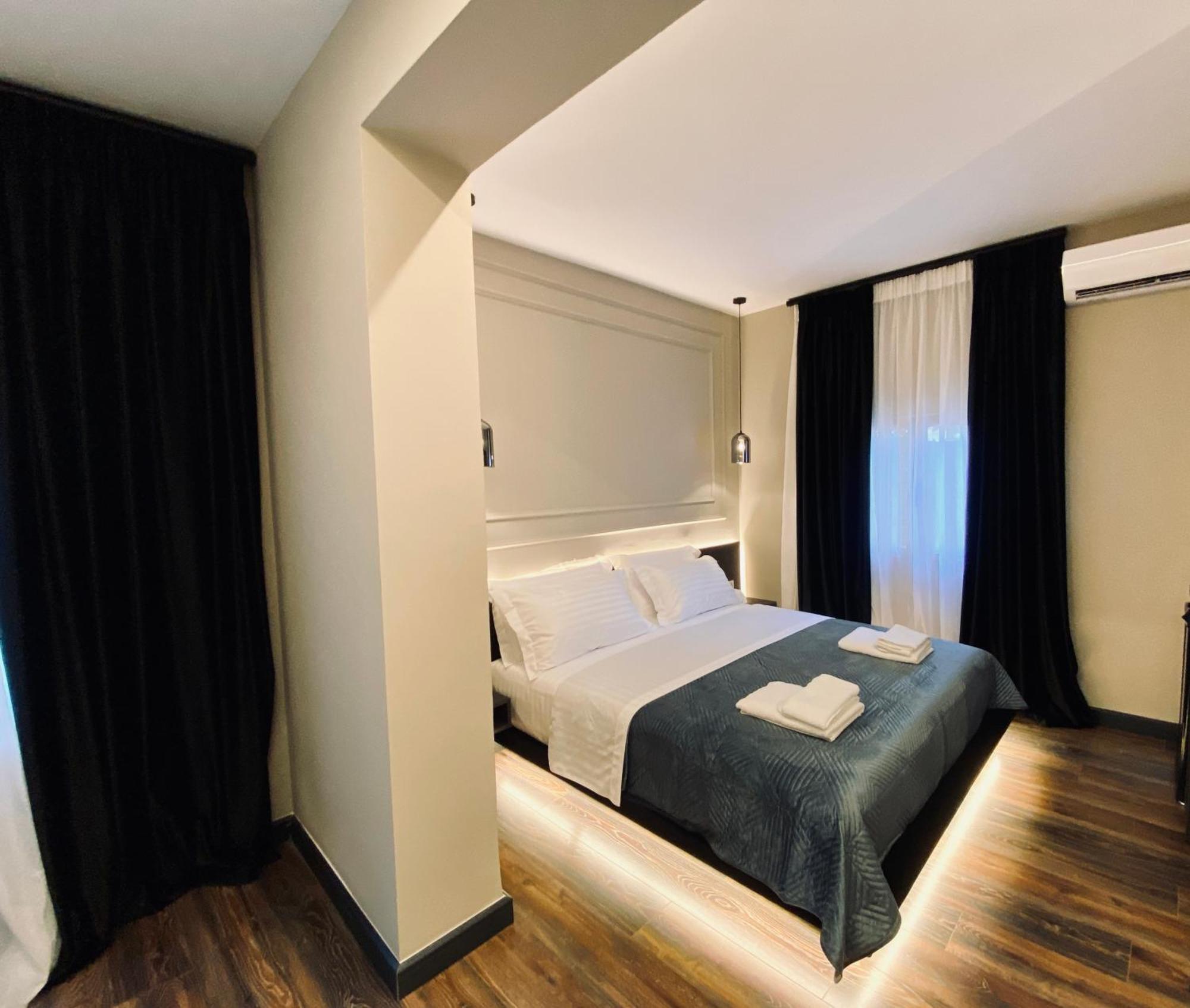 Tirana Central Rooms Pazari Exterior photo