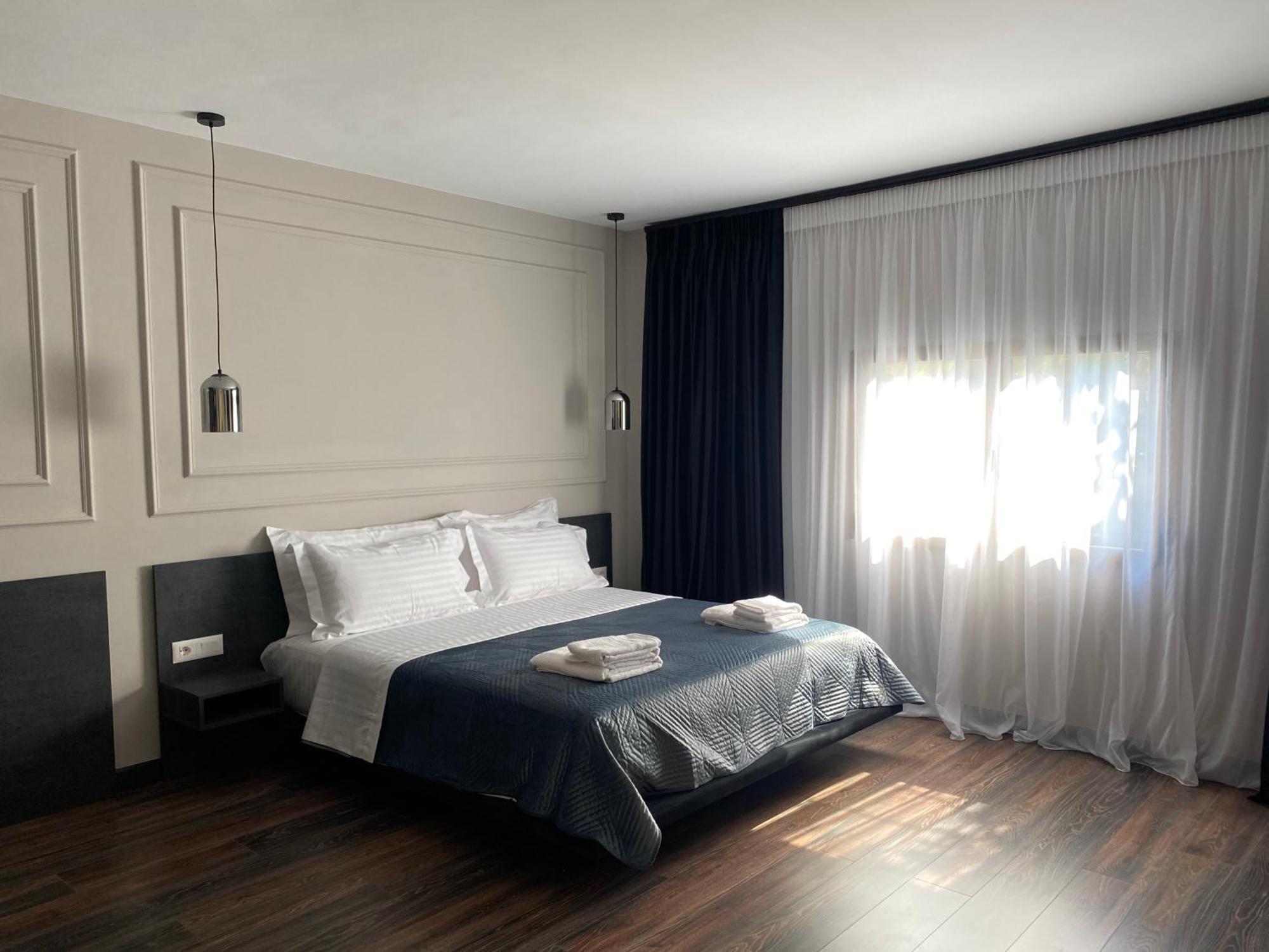 Tirana Central Rooms Pazari Exterior photo